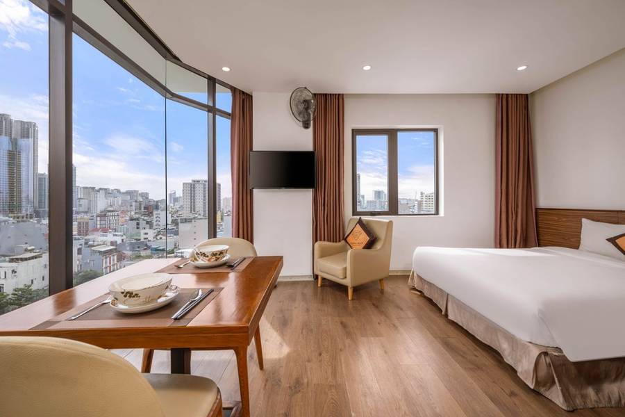 Diamond Beach Hotel
