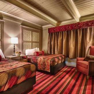 เวสต์มาร์คอินน์ สแคกเวย์ (Holland America Skagway Inn)