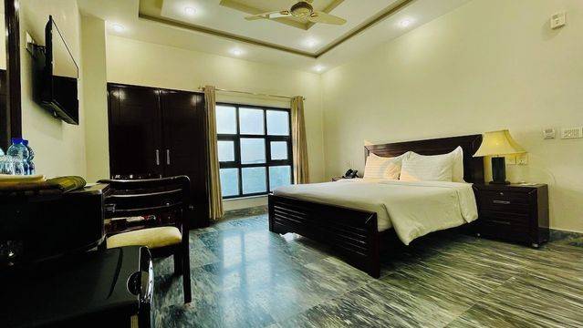 Hotel Nova (Islamabad)