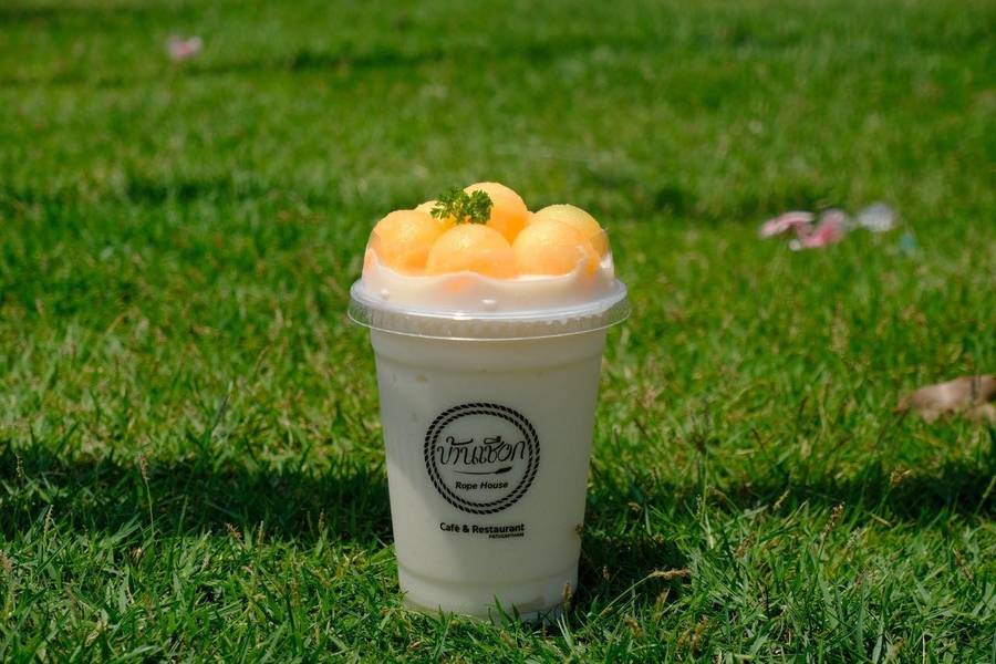 บ้านเชือกคาเฟ่ คาเฟ่ครอบครับ คาเฟ่อาหารอร่อย ปทุมธานี