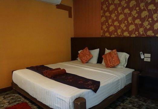 พรหมประทาน รีสอร์ท (Phromprathan Resort)