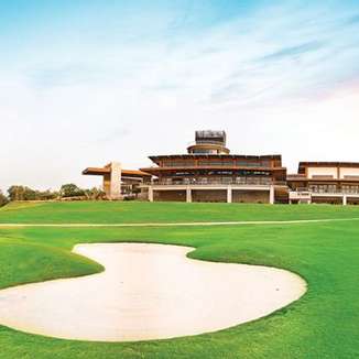 Mountain Creek Golf Resort & Residence