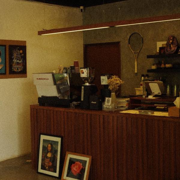 Iphap studio.