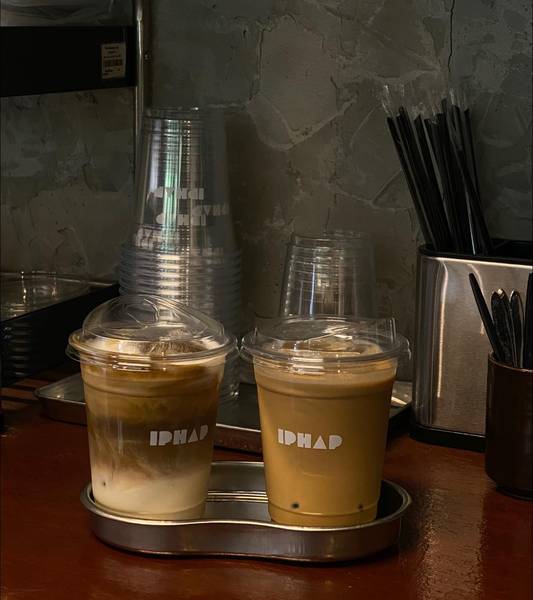 Iphap studio.