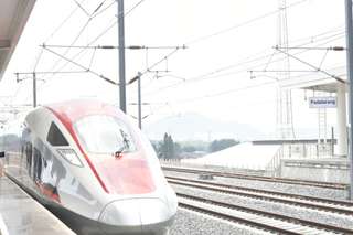 Kabar Baik! Kini Refund Tiket Whoosh Bisa Langsung di Traveloka App!
, Travel Bestie