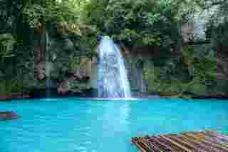 South Cebu Itinerary: Waterfalls, Towns & Scenic Drives
, Global Traveller