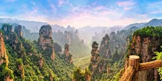 Kinh nghiệm du lịch Trương Gia Giới chi tiết nhất năm 2026, Traveloka VN
