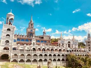 City tour Cebu itinerary: Landmarks & Food Stops
, Global Traveller