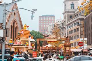 Guide to Top Shanghai Christmas Market | Where & What to Buy, SEO Accom (Global)