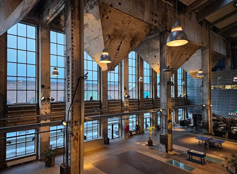 Không gian Nordkraft trong nhà máy điện cũ. 