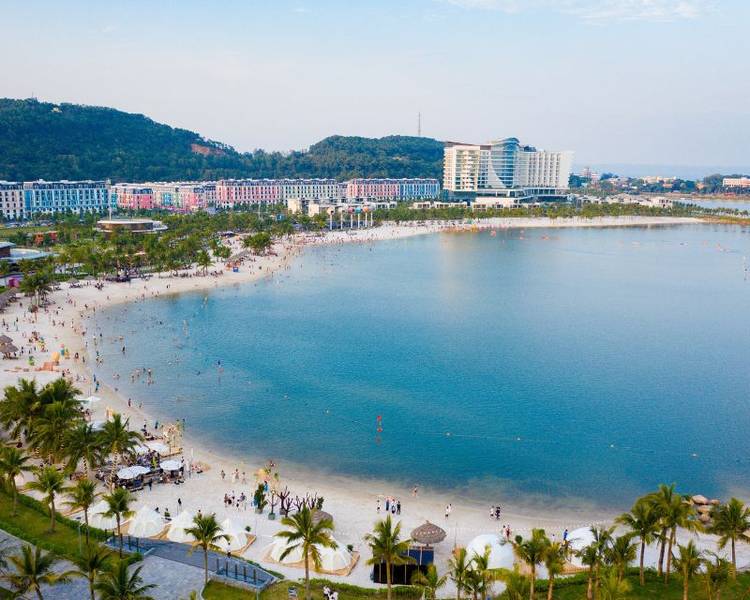 Đồ Sơn là địa điểm vui chơi cuối tuần rất được giới trẻ miền Bắc yêu thích.