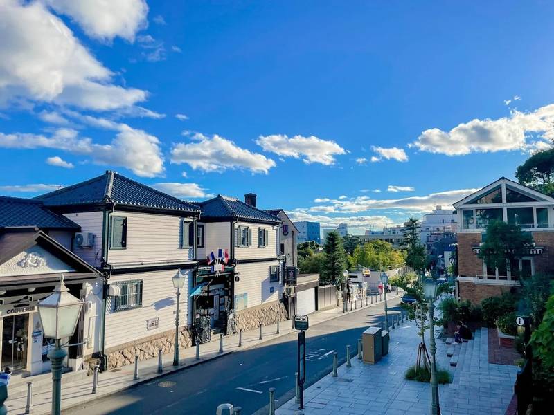 Một góc phố tại Kitano Ijinkan-gai, từng là nơi sinh sống của thương nhân vào thế kỷ 19. 