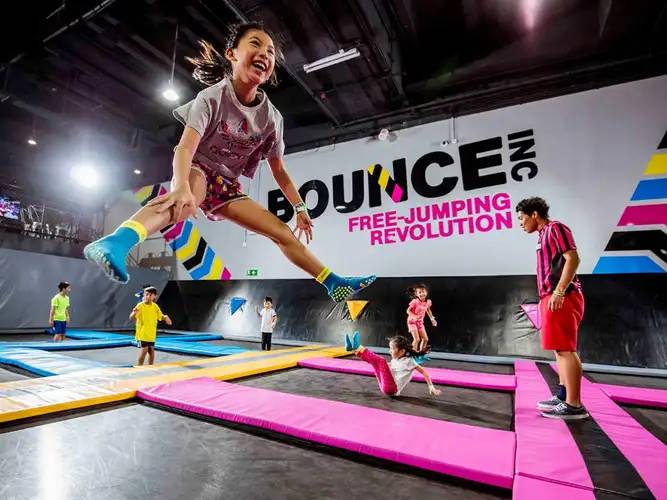  Bounce Thailand (บาวซ์ ไทยแลนด์)