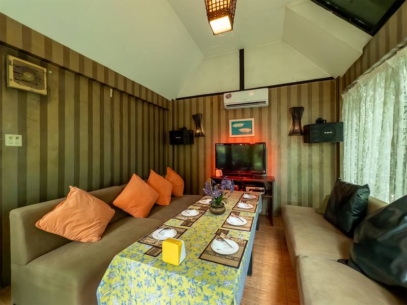 บาอิค บาอิค Baik Baik Restaurant