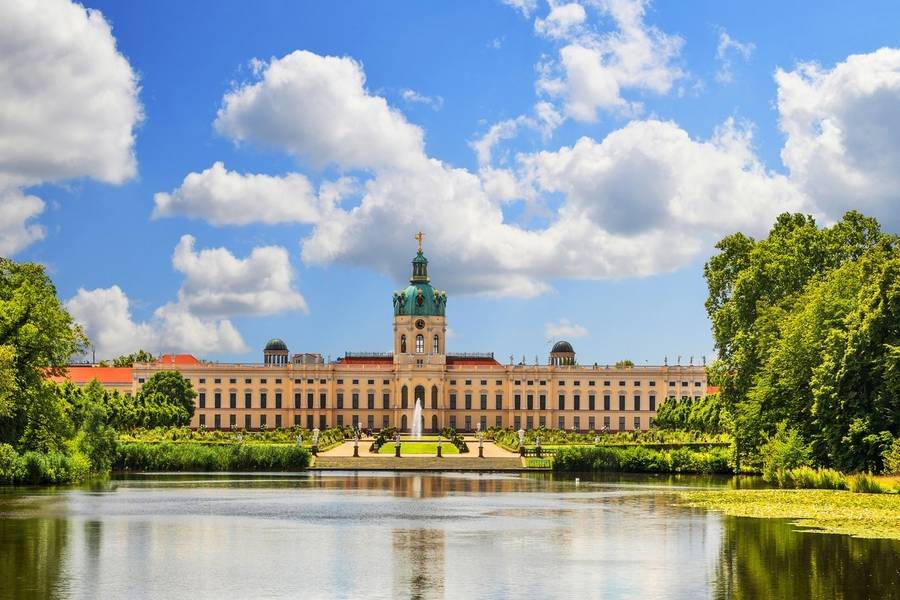 Cung điện Charlottenburg là kiệt tác kiến trúc lộng lẫy nhất tại thủ đô Berlin. 
