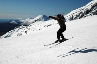 Where to Ski in New Zealand: The Finest NZ Ski Fields and Snowy Spots to Try, SEO Accom (Global)