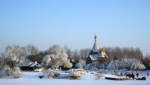 บ้านไม้รัสเซียโบราณ