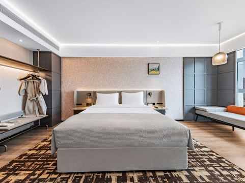 Urumqi Bainiaohu Wanda Moments Hotel