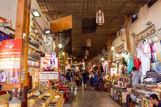 Dubai Night Market Guide | Food, Shopping & Fun, SEO Accom (Global)