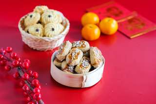 Popular Chinese New Year Cookies and Snacks Explained in Simple Terms, 21 min read