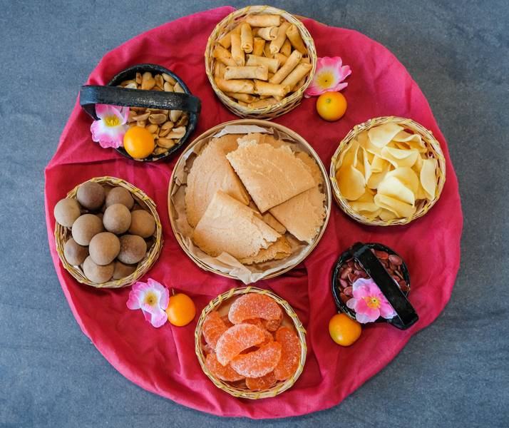 Pineapple Tarts, Bak Kwa, Love Letters