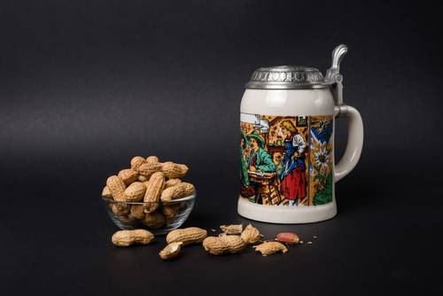 แก้วเบียร์ Stein (Beer Stein)