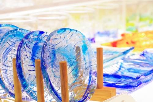 แก้วริวกิวกลาส (Ryukyu Glass)