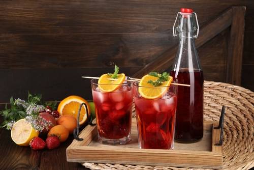 แซงเกรีย (Sangria) แบบพร้อมดื่ม 