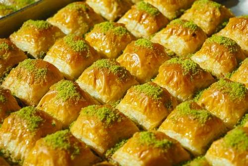 ขนม Baklava (บัคลาวา)