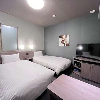 โรงแรมรูทอินน์ คุวานะ (Hotel Route Inn Kuwana)
