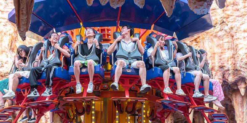 tháp rơi tự do trong Fantasy Park