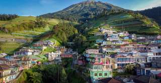 Panduan Transportasi: Stasiun Terdekat dari Magelang yang Paling Praktis, Travel Bestie