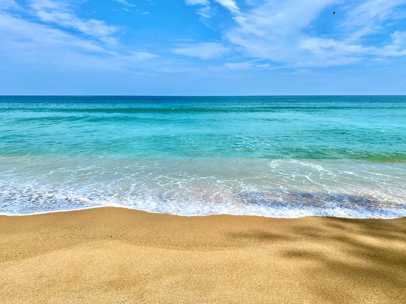 หาดทรายแก้ว