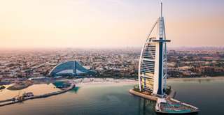 Pegang Rekor, 5 Hotel Tertinggi di Dunia Ini Ada di Dubai!, Mas Bellboy