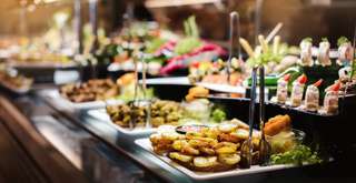 Tidak Diketahui Banyak Orang, Ini 5 Rahasia Daftar Menu Makanan Hotel Bintang 5, Mas Bellboy