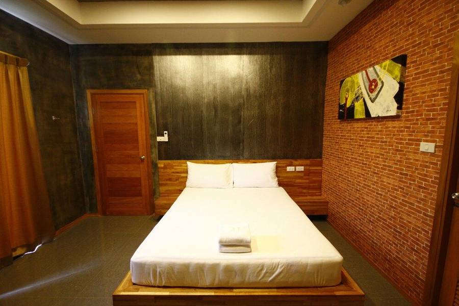 สวนไม้ธารา รีสอร์ท (Suanmaithara Resort)