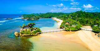 Jelajahi 5 Pantai Eksotis di Turen, Pesisir Malang Selatan, Xperience Team