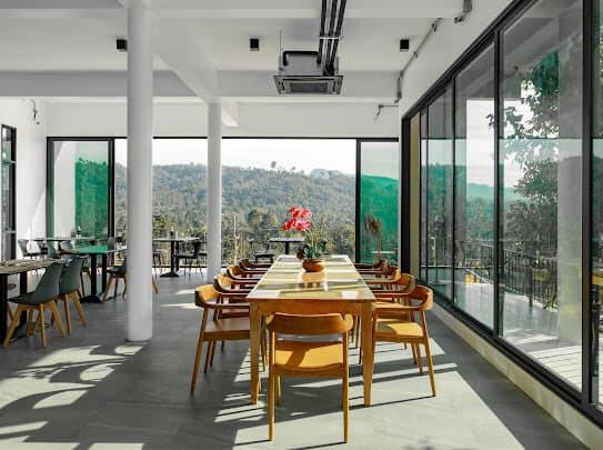 Para Keeree Cafe & Restaurant - พาราคีรี