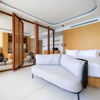 Elite Atoll Beachfront Hotel