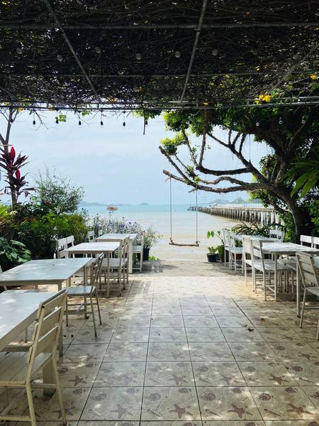  Cafe' De Sea คาเฟ่ เดอ ซี สัตหีบ 