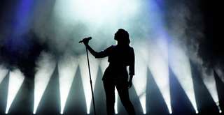 Jadi Arena Indoor Tercanggih, Ini Musisi Dunia yang Pernah Konser di Axiata Arena!, Xperience Team