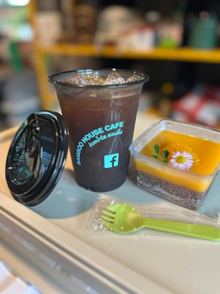 Bamboo House Cafe' ห้วยน้ำใส สวนผึ้ง