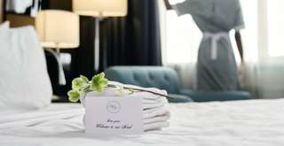 Sebelum Menentukan Pilihan Akomodasi, Yuk Cari Tahu Dulu Apa Bedanya Apartemen dan Hotel, Mas Bellboy