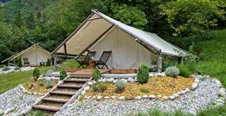 Glamping di Bukittinggi: Cara Baru Menikmati Alam dengan Nyaman & Aman, Mas Bellboy