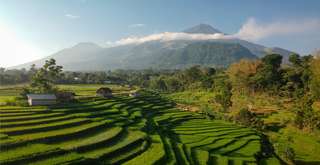 Aone Trawas – Spot Instagramable & “Pantai di Atas Awan” di Jawa Timur, Xperience Team