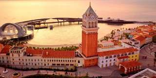 Tháp đồng hồ Phú Quốc – Biểu tượng kiến trúc Venice giữa đảo ngọc, Traveloka VN