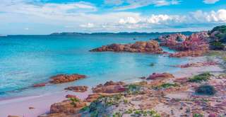 Sardinia: Destinasi Wisata Italia yang Wajib Masuk Bucket List, Xperience Team