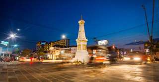 Strategi Sewa Villa di Jogja untuk 50 Orang, Ini Point Pentingnya!, Mas Bellboy