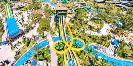 Aquatopia Water Park Phú Quốc: Công viên nước hiện đại tại Hòn Thơm, Traveloka VN
