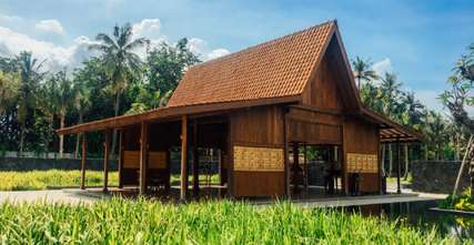 Desa Wisata Osing: Menyusuri Akar Budaya Asli Banyuwangi, Mas Bellboy